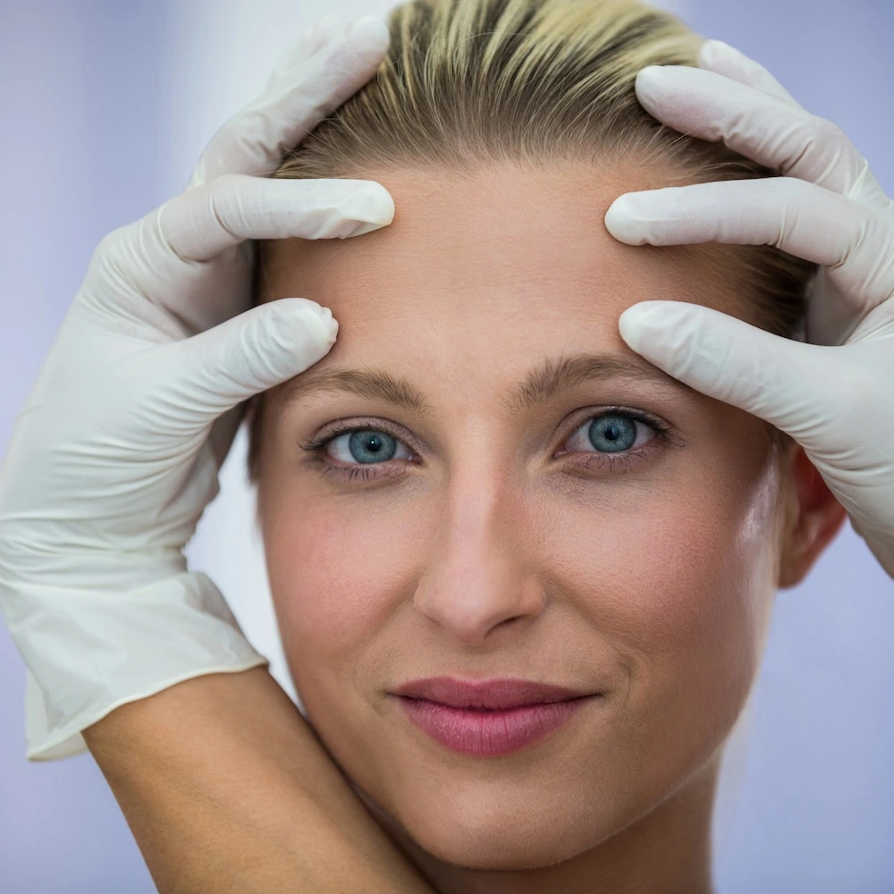 Forehead line treatment